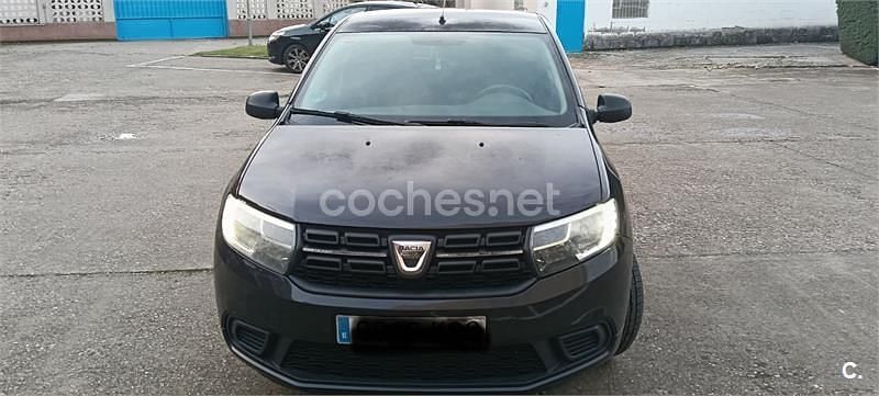 Usado Dacia Sandero Ambiance 75 CV (55 kW) 2018 Negro Berlina