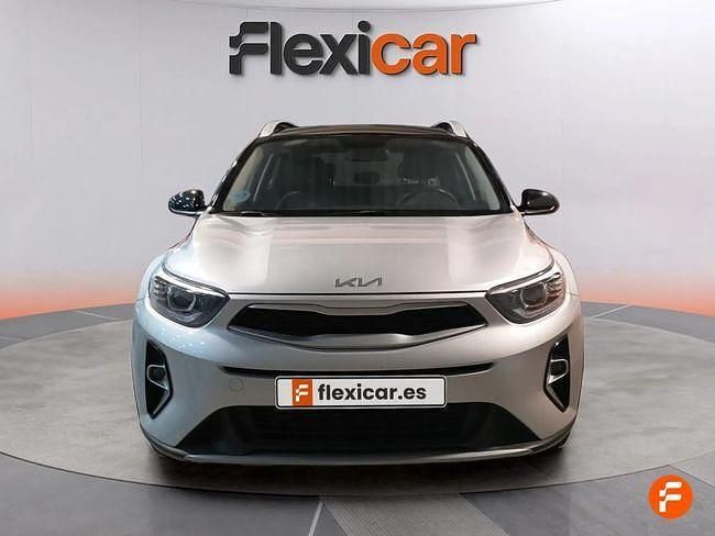 Usado Kia Stonic 84 CV (61 kW) 2023 Gris SUV