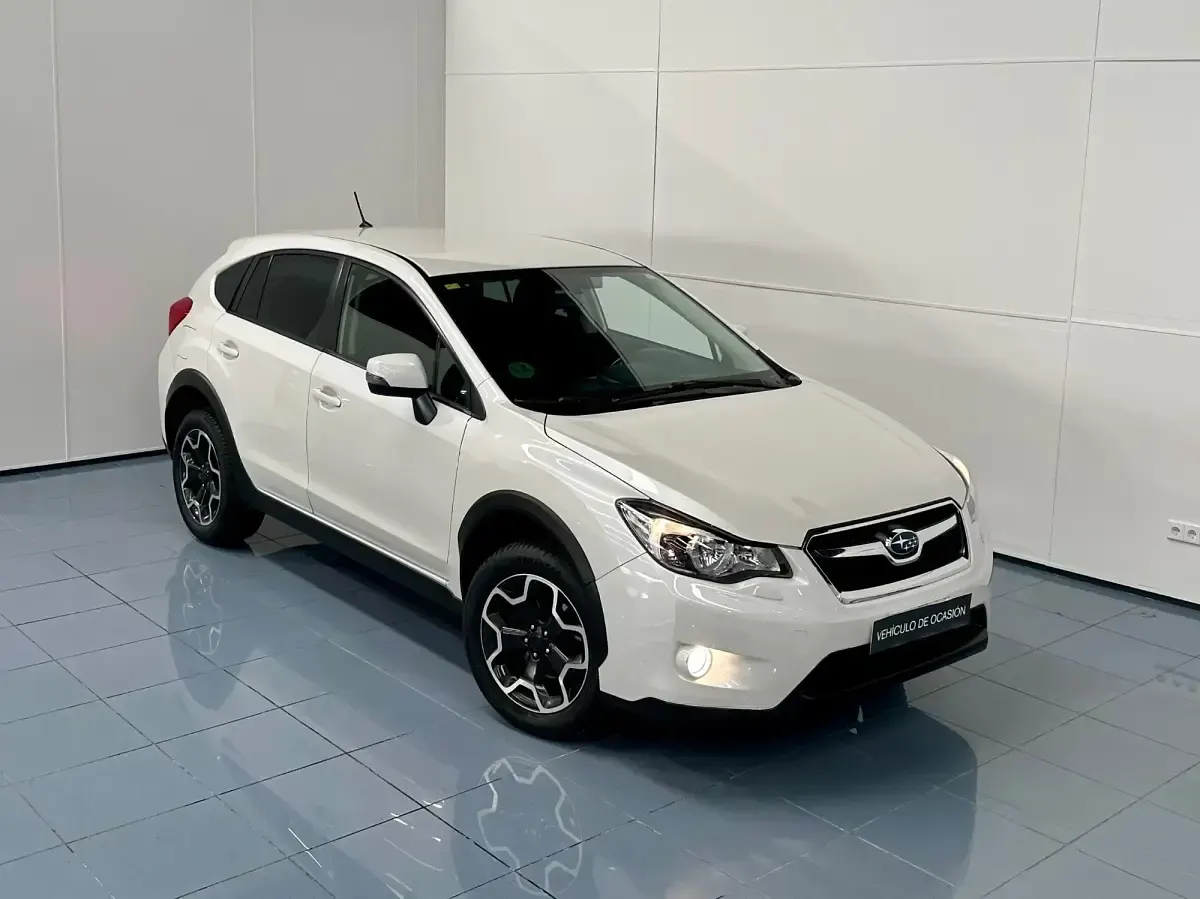 Usado Subaru XV 150 CV (110 kW) 2014 Blanco SUV