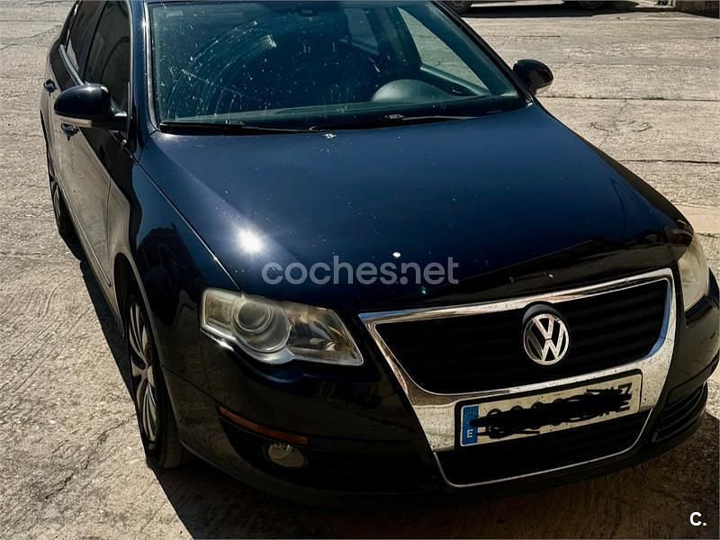 Usado VW Passat Edition 140 CV (102 kW) 2010 Negro Berlina
