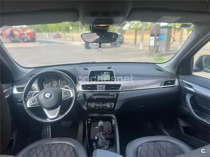 Usado BMW X1 190 CV (139 kW) 2018 Gris / plata SUV