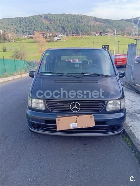 Usado Mercedes V230 98 CV (72 kW) 1998 Negro Monovolumen