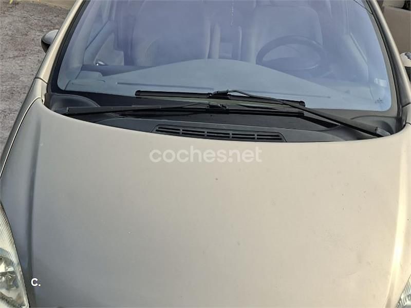 Beige Usado 2002 Citroën Xsara Picasso Monovolumen | 1300 € (Buen precio) - Imagen 1/4