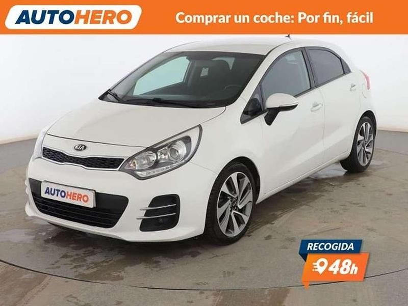 Usado Kia Rio 86 CV (63 kW) 2016 Blanco Berlina