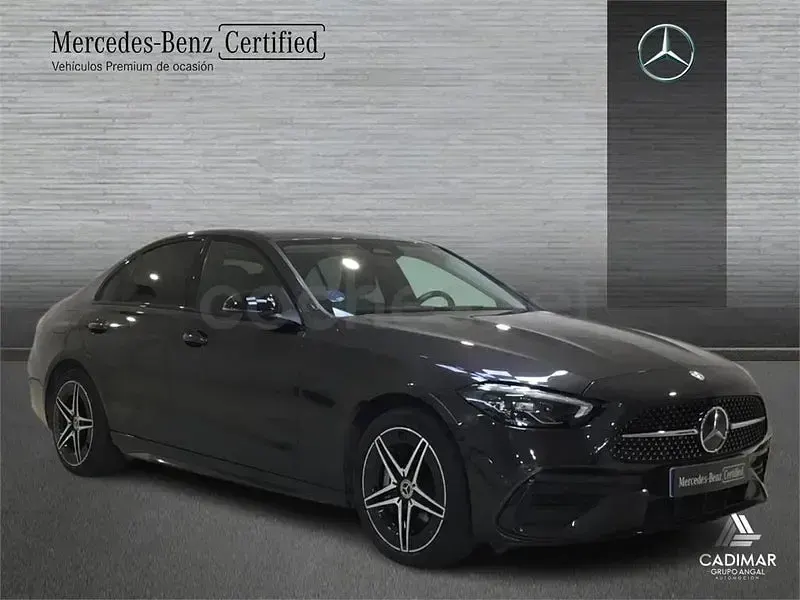 Usado Mercedes C300e 313 CV (230 kW) 2024 Gris grafito Berlina