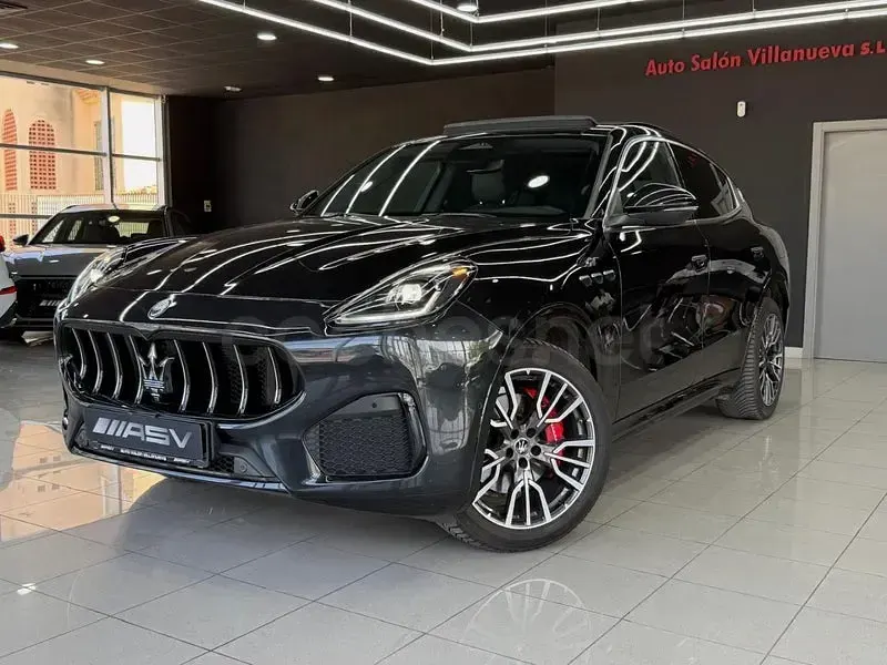 Usado Maserati Grecale GT 300 CV (220 kW) 2023 Negro SUV