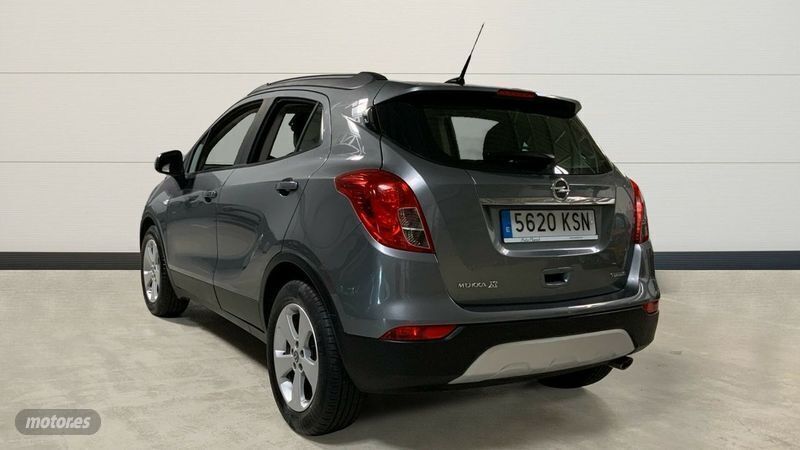 Usado Opel Mokka Selective 140 CV (102 kW) 2018 Gris SUV
