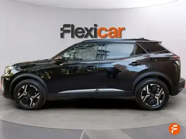 Usado Peugeot 2008 Allure 130 CV (95 kW) 2024 Negro SUV
