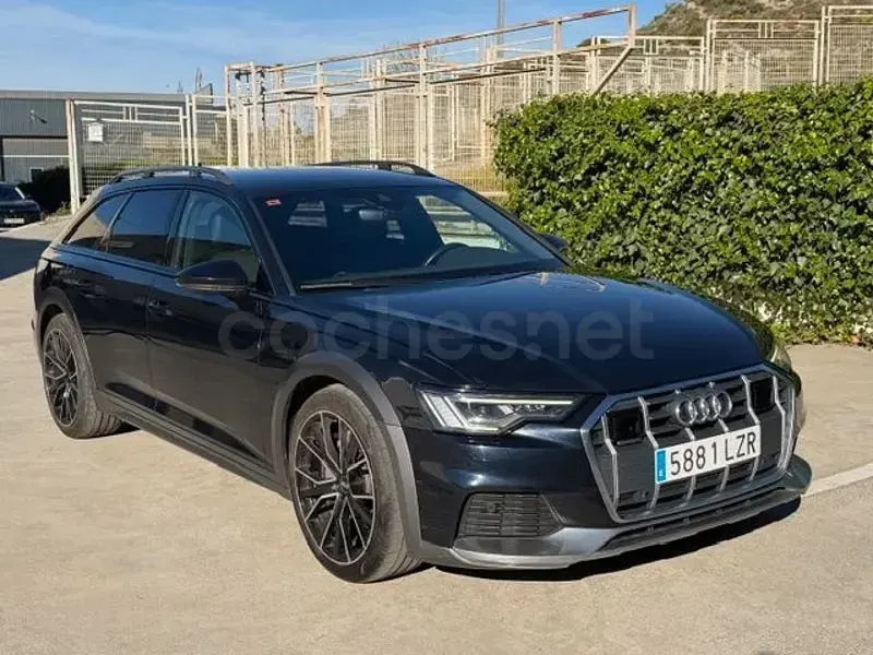 Usado Audi A6 Allroad 286 CV (210 kW) 2019 Azul Familiar