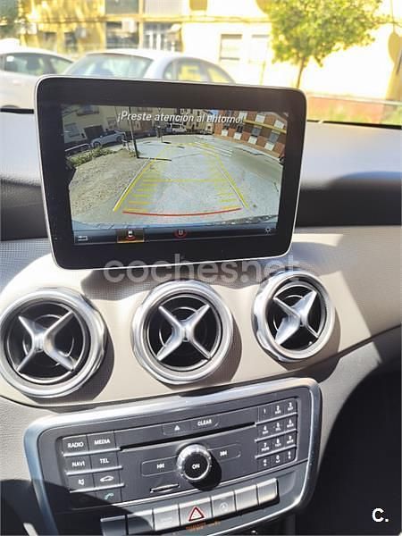 Usado Mercedes GLA200 136 CV (100 kW) 2018 Gris / plata SUV