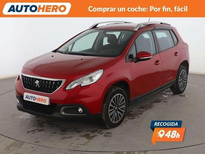 Usado Peugeot 2008 Active 102 CV (75 kW) 2016 Rojo SUV