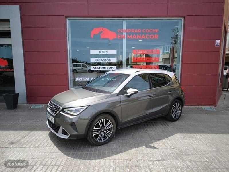 Usado Seat Arona Xperience 110 CV (80 kW) 2023 Verde SUV