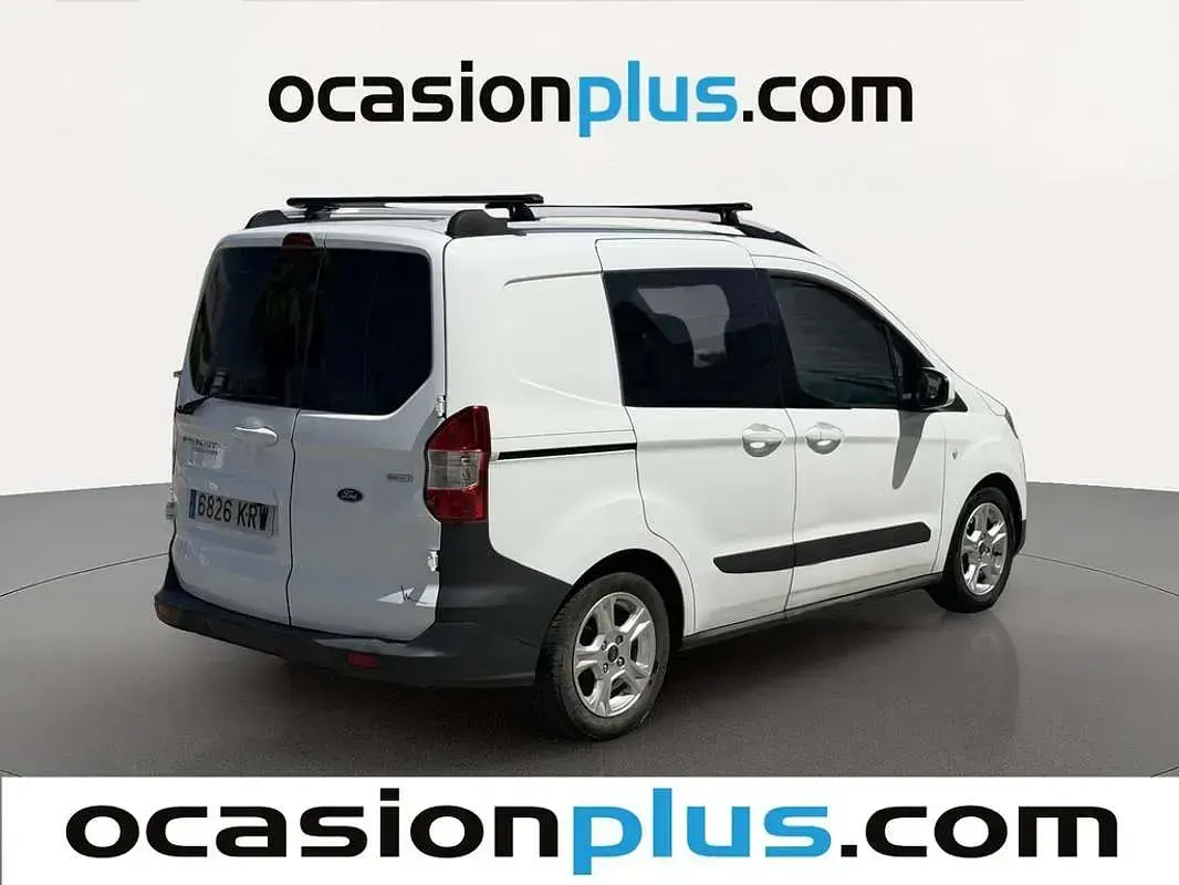 Usado Ford Transit Courier Trend 102 CV (75 kW) 2018 Blanco Van