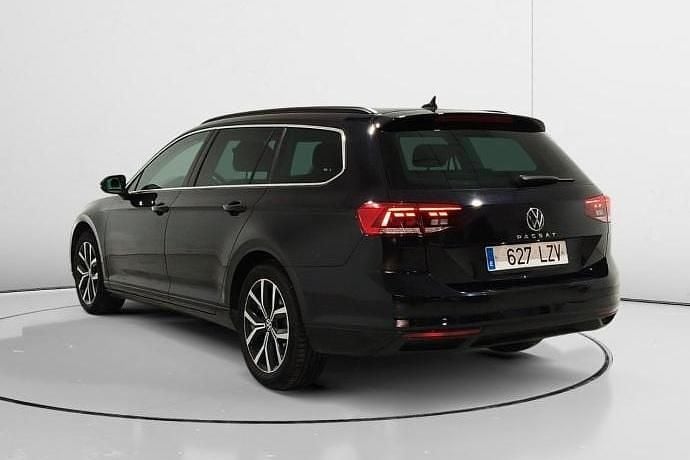 Usado VW Passat Business 150 CV (110 kW) 2022 Familiar