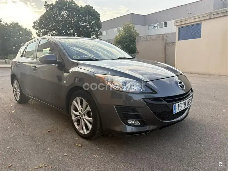 Usado Mazda 3 Style 109 CV (80 kW) 2011 Gris / plata Berlina
