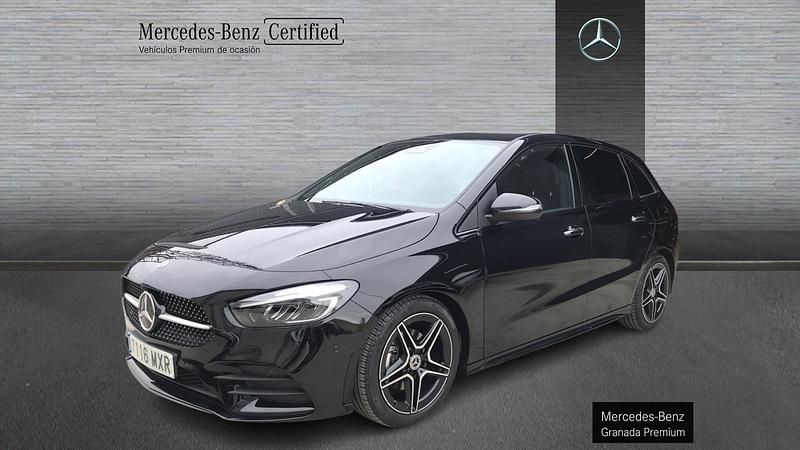 Usado Mercedes A200 150 CV (110 kW) 2025 Negro Monovolumen