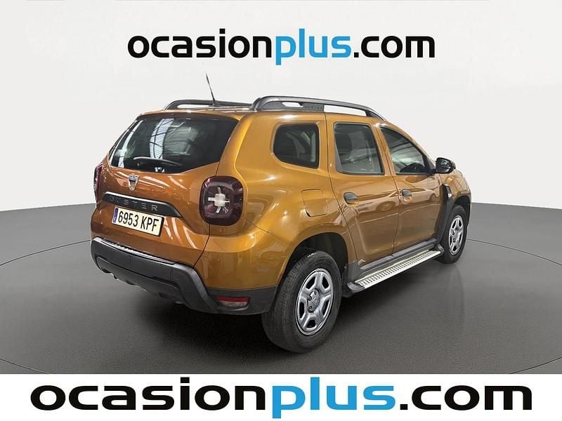 Usado Dacia Duster Essentiel 90 CV (66 kW) 2018 Marrón SUV