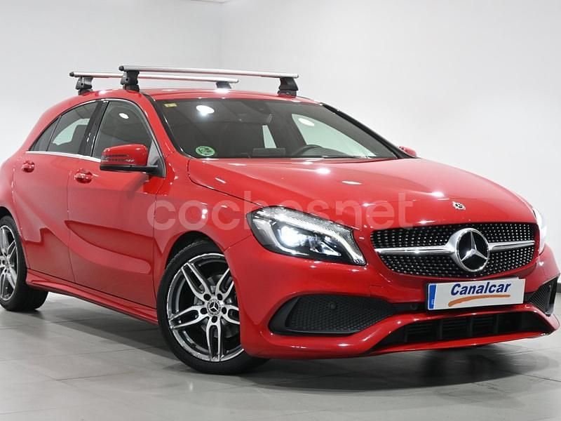 Usado Mercedes A180 122 CV (89 kW) 2018 Rojo Berlina