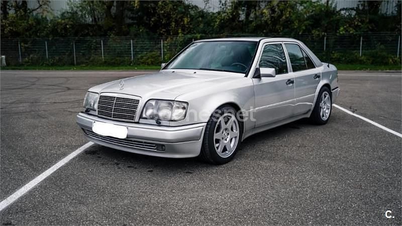 Gris / plata Usado 1994 Mercedes E500 Berlina | 28.500 € - Imagen 1/4