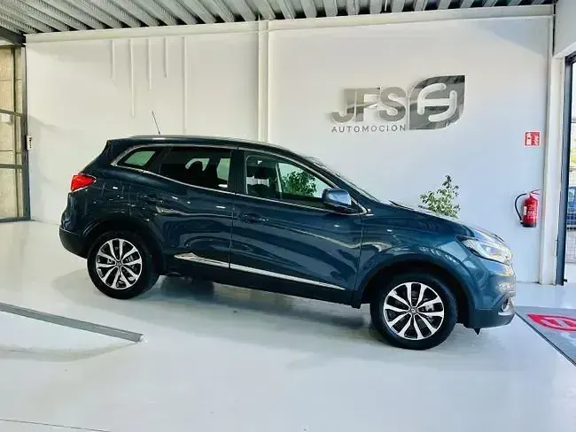 Usado Renault Kadjar Intens 111 CV (81 kW) 2017 Gris / plata SUV