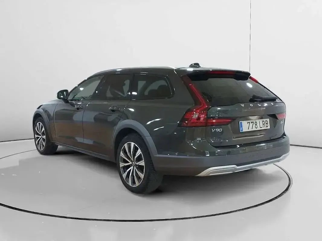 Usado Volvo V90 CC 197 CV (144 kW) 2021 Gris Familiar
