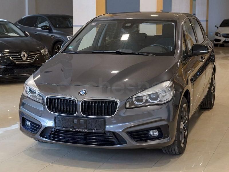 Usado BMW 218 Sport Line 136 CV (100 kW) 2017 Gris / plata Familiar