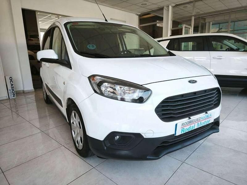 Usado Ford Transit Connect Ambiente 101 CV (74 kW) 2019 Blanco Monovolumen