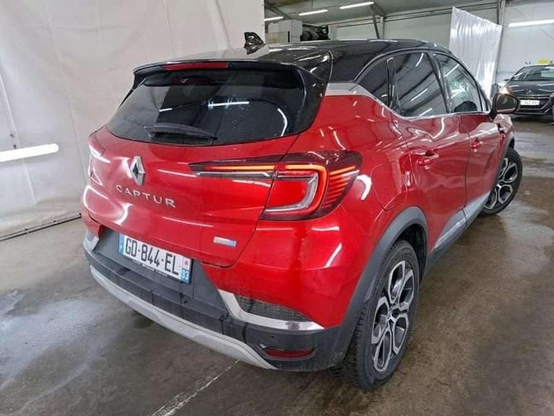 Usado Renault Captur Techno 101 CV (74 kW) 2022 Rojo SUV