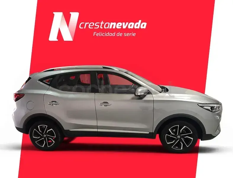 Usado MG ZS Luxury 111 CV (81 kW) 2023 Gris / plata SUV