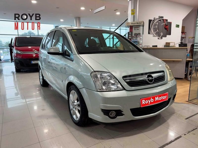 Usado Opel Meriva Cosmo 100 CV (73 kW) 2009 Blanco Monovolumen