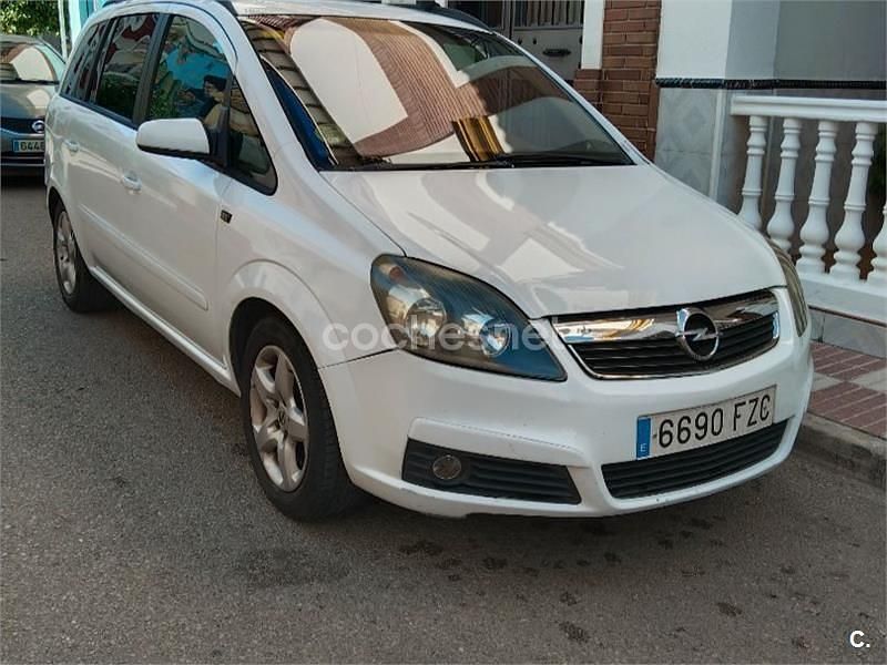 Blanco Usado 2007 Opel Zafira Cosmo Monovolumen | 3400 € (Precio justo) - Imagen 1/4