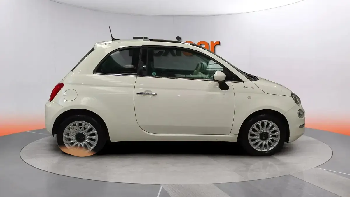 Usado Fiat 500 Dolcevita 71 CV (52 kW) 2023 Blanco Berlina