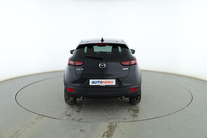 Usado Mazda CX-3 121 CV (88 kW) 2019 Negro SUV