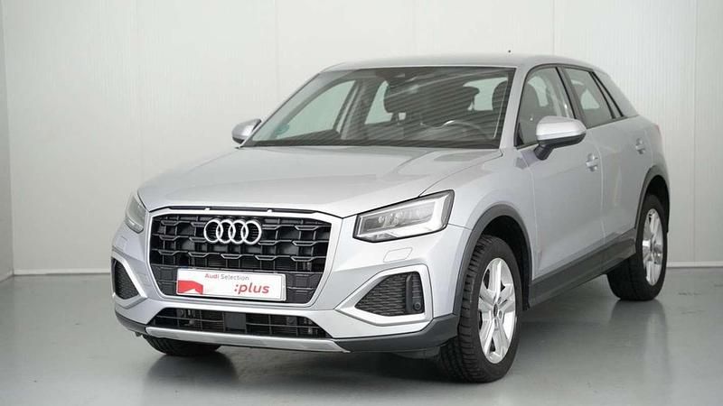 Usado Audi Q2 Advanced 116 CV (85 kW) 2023 Gris SUV
