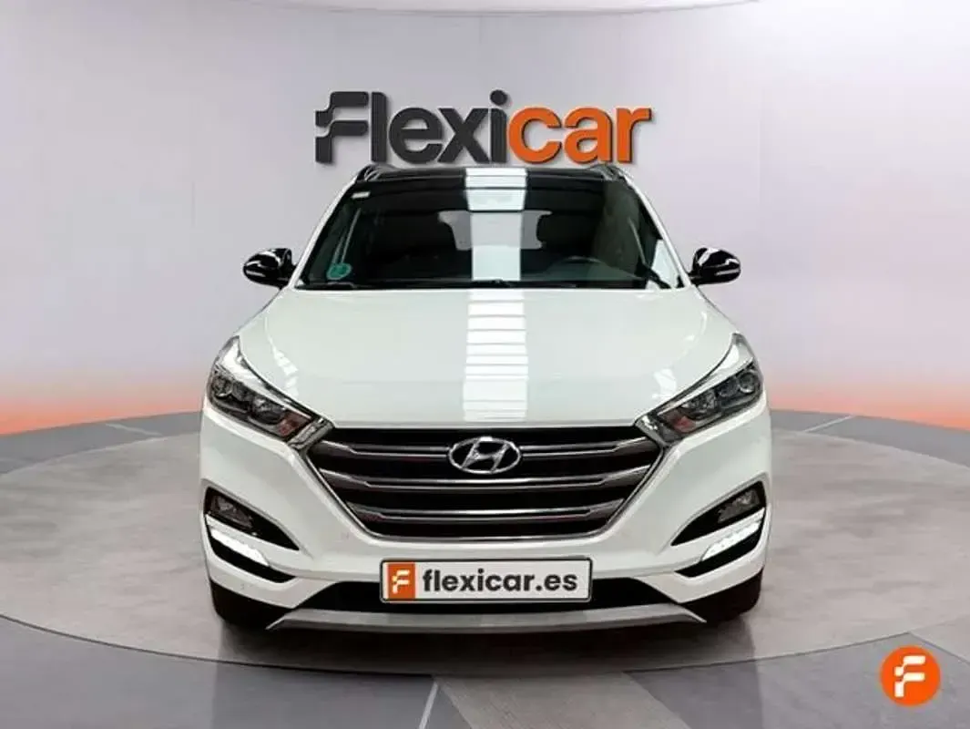 Usado Hyundai Tucson 177 CV (130 kW) 2018 Blanco SUV