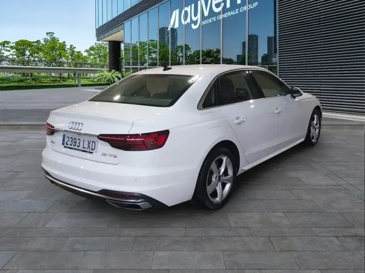 Usado Audi A4 Advanced Plus 150 CV (110 kW) 2022 Blanco Berlina