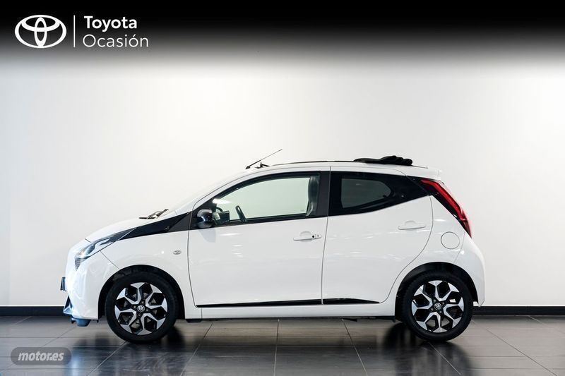 Usado Toyota Aygo X-wave 72 CV (52 kW) 2019 Blanco Utilitario