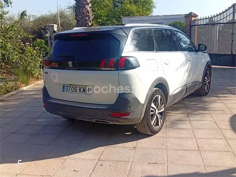 Usado Peugeot 5008 Active 130 CV (95 kW) 2018 Blanco SUV
