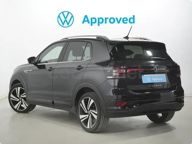 Usado VW T-Cross Sportline 150 CV (110 kW) 2021 Negro SUV