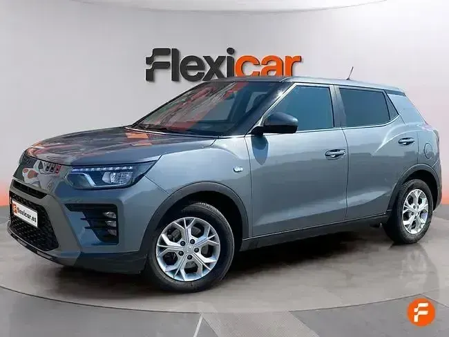 Usado SsangYong Tivoli Limited 163 CV (119 kW) 2024 Gris SUV