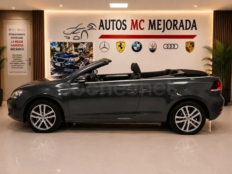 Usado VW Golf Cabriolet 105 CV (77 kW) 2013 Gris / plata Descapotable