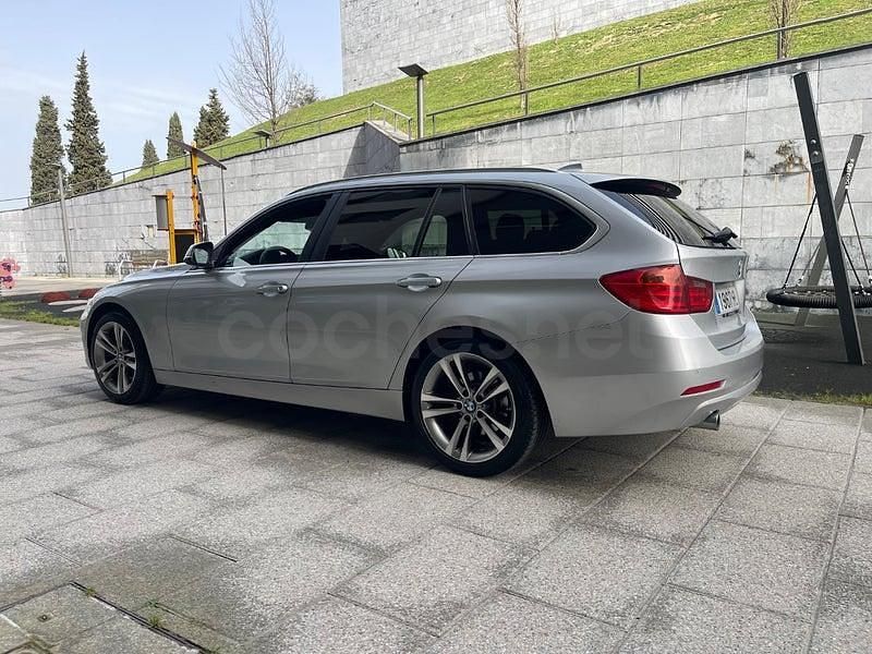 Usado BMW 318 Comfort Edition 143 CV (105 kW) 2014 Gris / plata Familiar