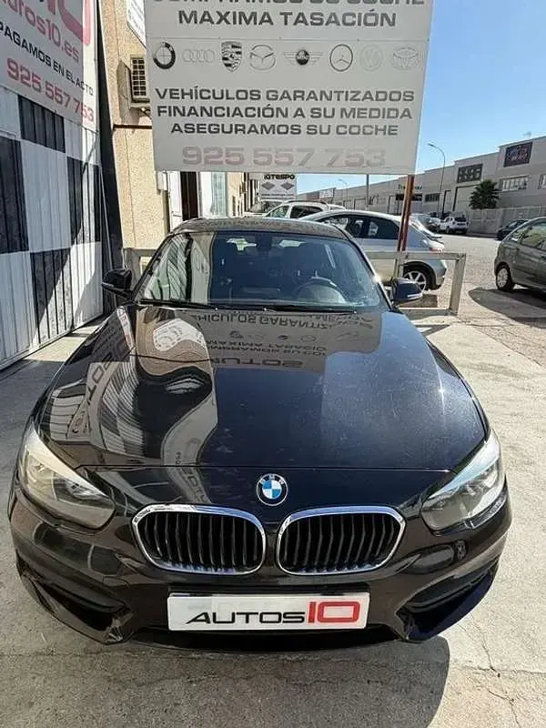 Usado BMW 116 Efficient Dynamics 116 CV (85 kW) 2016 Negro Utilitario