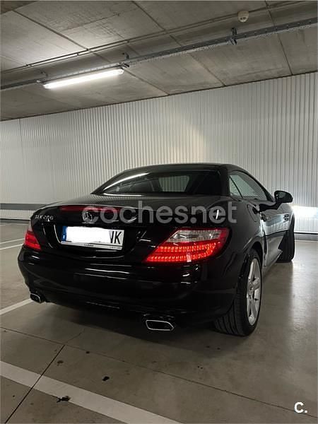 Usado Mercedes SLK200 184 CV (135 kW) 2013 Negro Descapotable