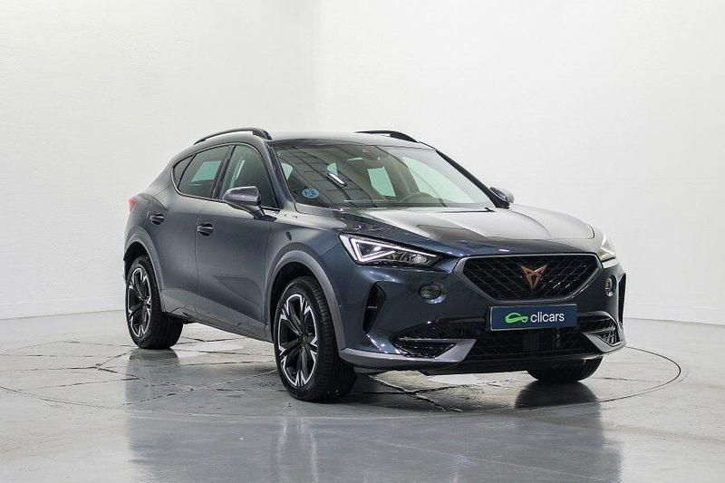 Usado Cupra Formentor 150 CV (110 kW) 2022 Gris / plata SUV