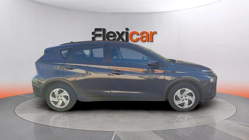 Usado Hyundai Bayon 84 HP (61 kW) 2023 Cinzento SUV