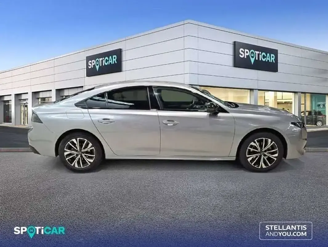 Usado Peugeot 508 Allure 131 CV (96 kW) 2024 Gris Berlina