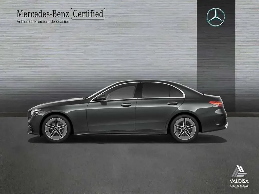 Usado Mercedes C220 AMG line 200 CV (147 kW) 2023 Berlina