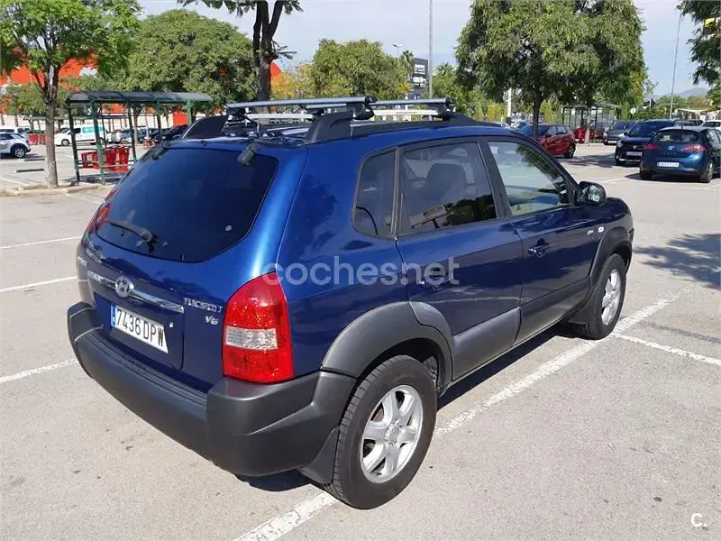 Usado Hyundai Tucson Style 175 CV (128 kW) 2005 Azul SUV