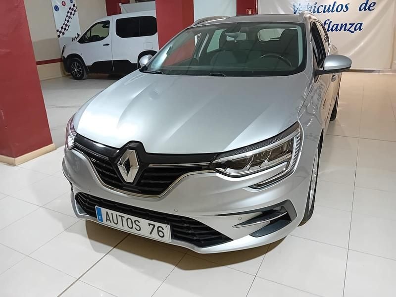 Usado Renault Mégane IV Business 115 CV (84 kW) 2021 Gris